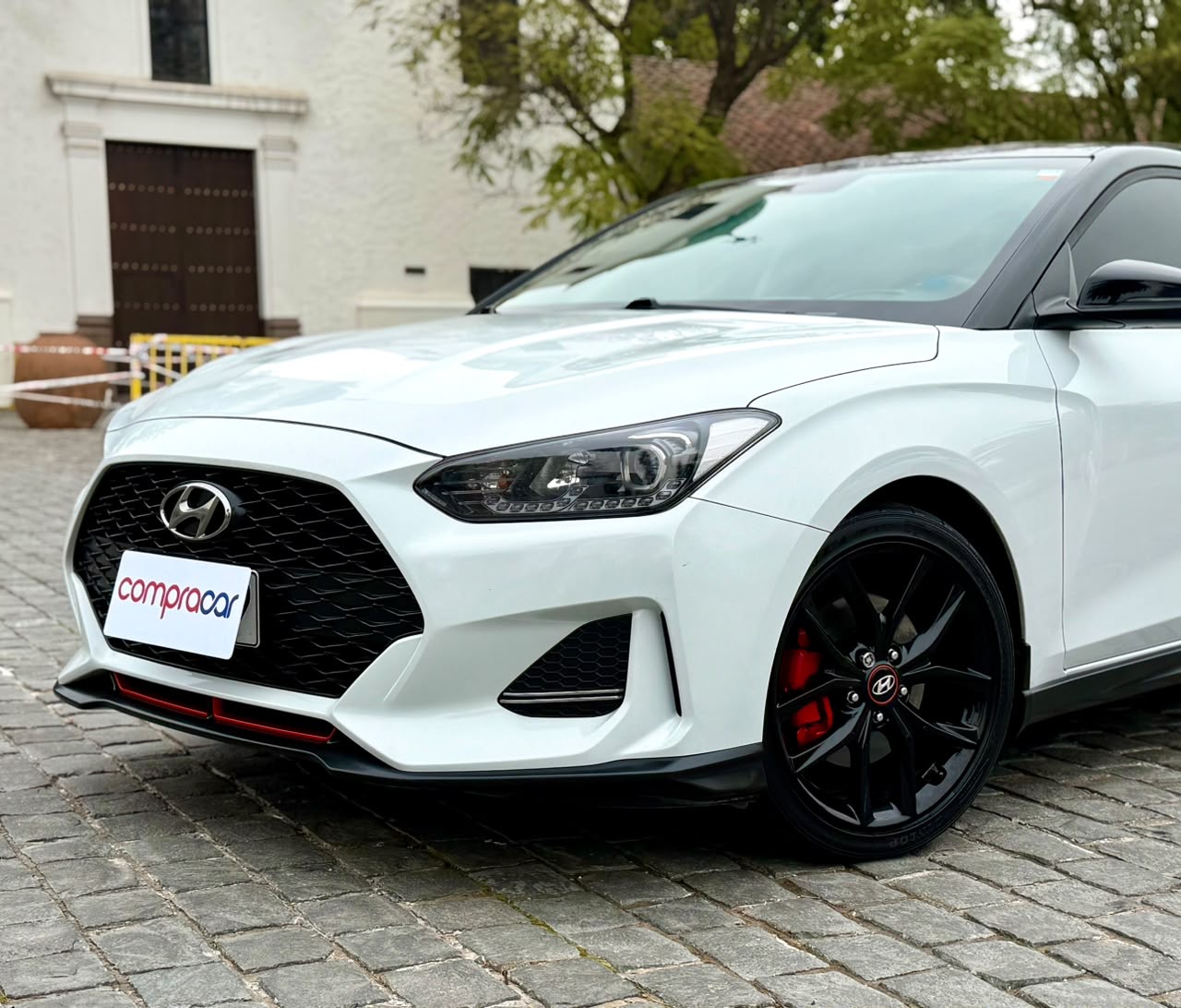 Hyundai Veloster — foto 7 de 21