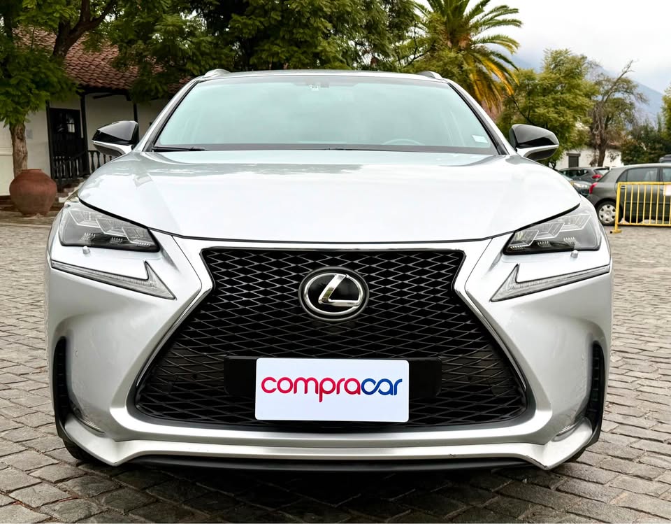 Lexus Nx200 — foto 7 de 20