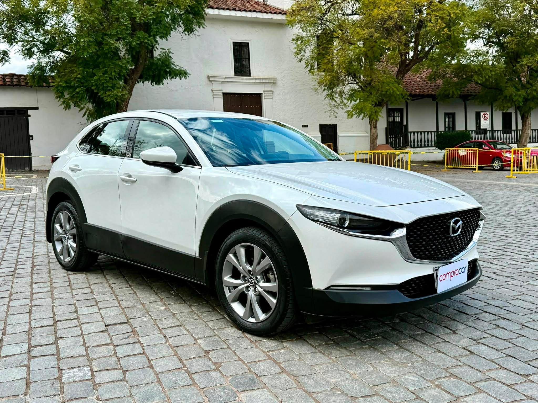 Mazda CX-30 — foto 2 de 20