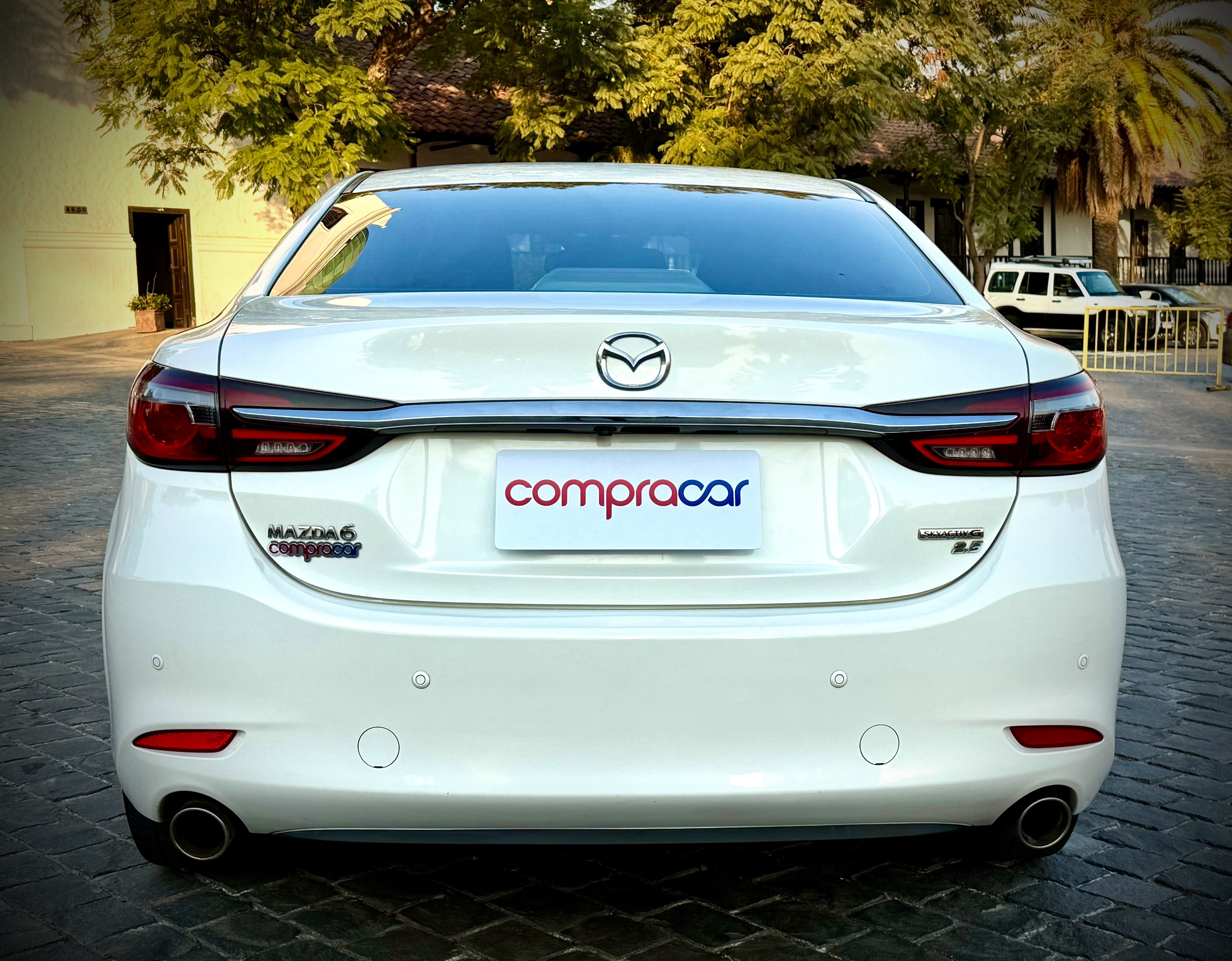 Mazda Mazda6 — foto 9 de 19
