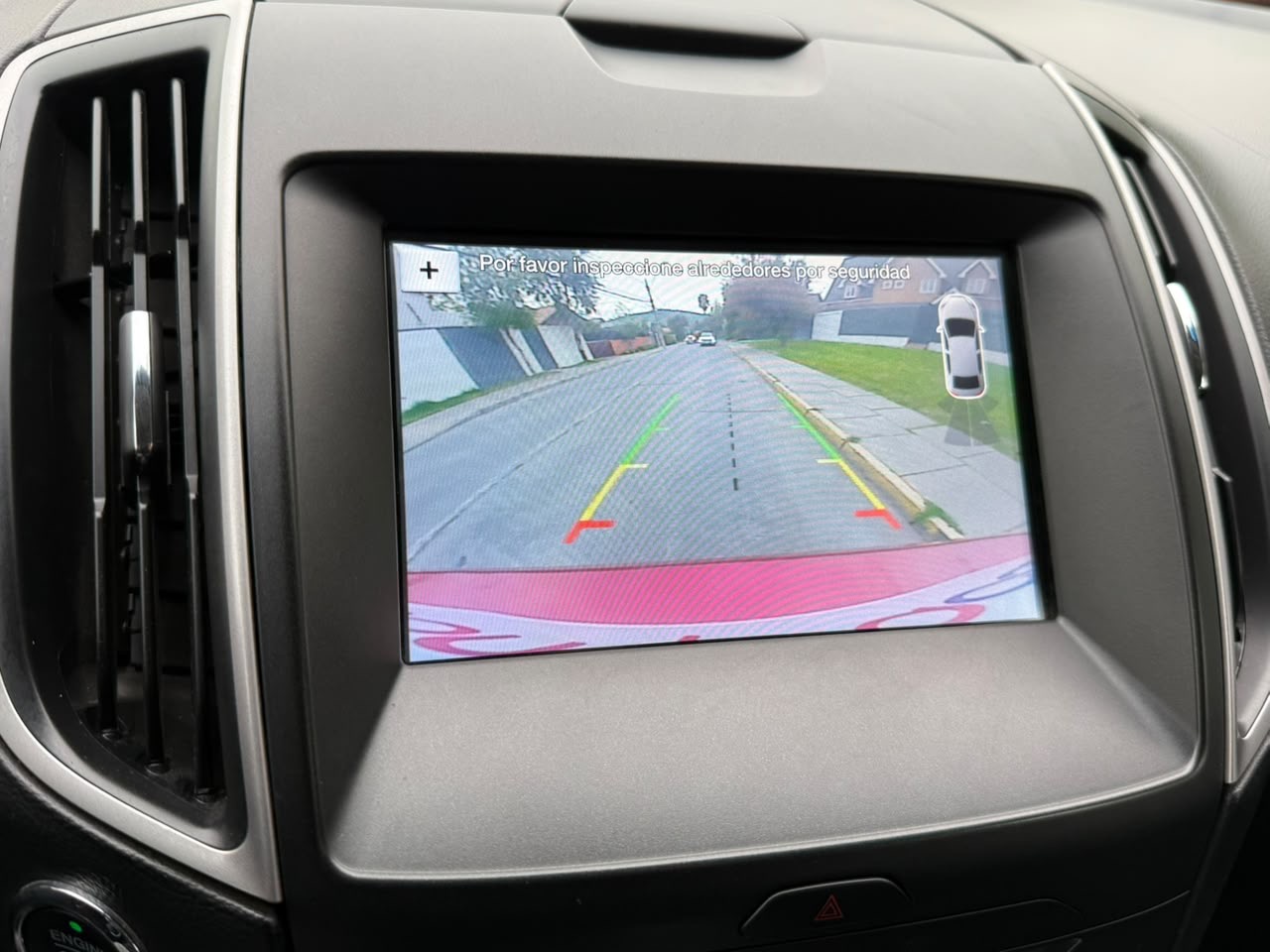 Ford Edge — foto 15 de 20