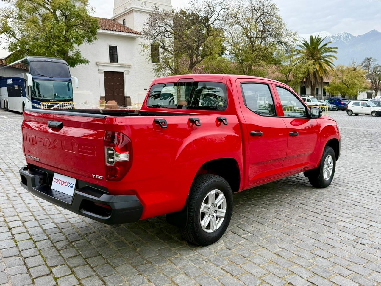 Maxus T60 — foto 3 de 20