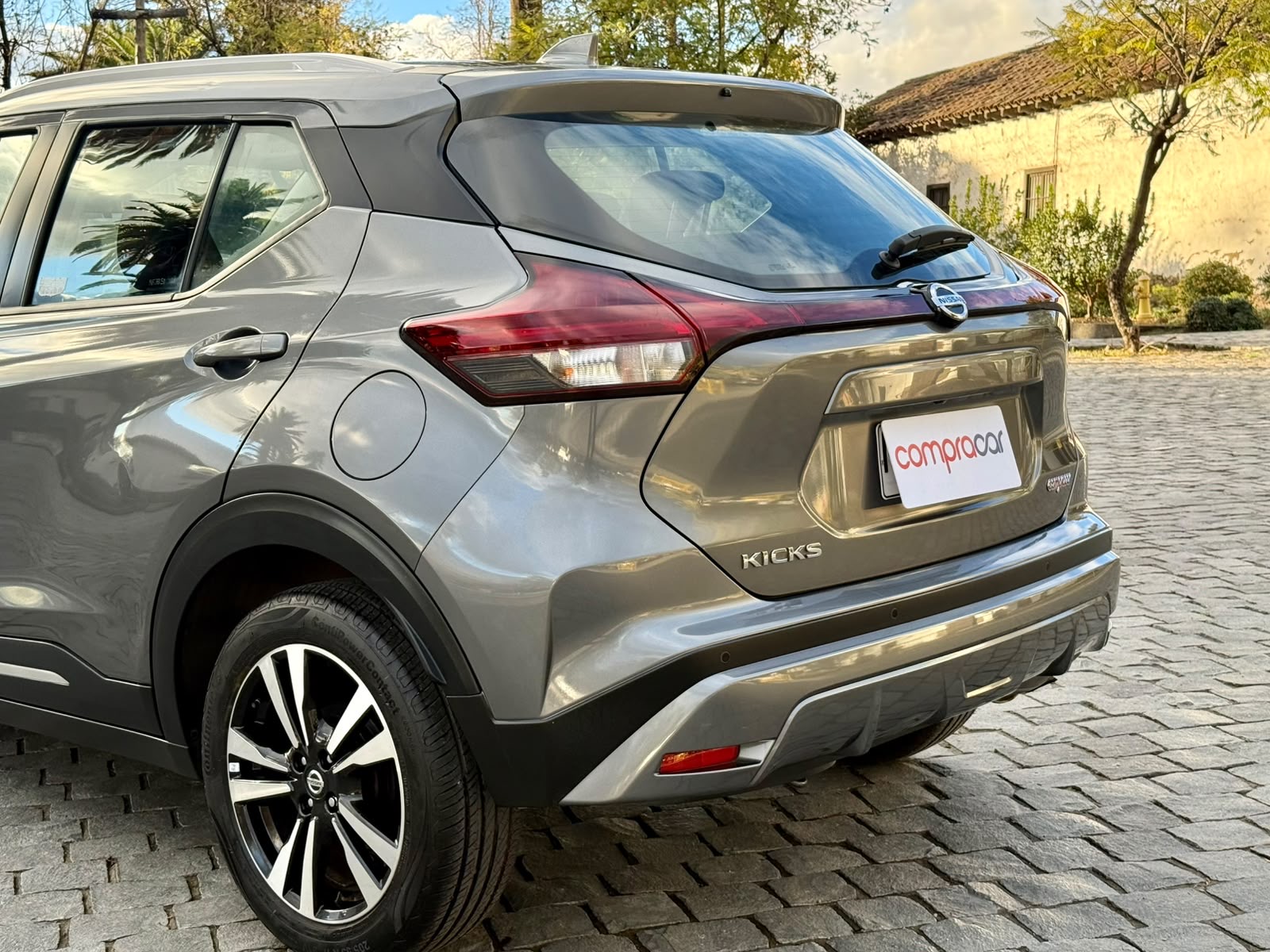 Nissan Kicks — foto 10 de 20