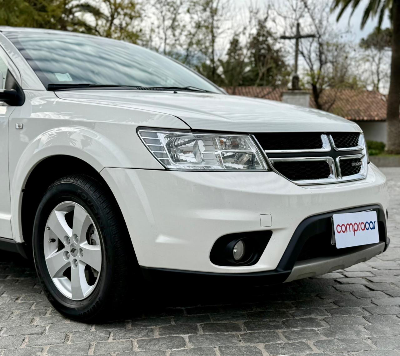 Dodge Journey — foto 9 de 21