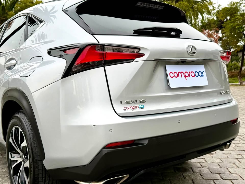 Lexus Nx200 — foto 10 de 20
