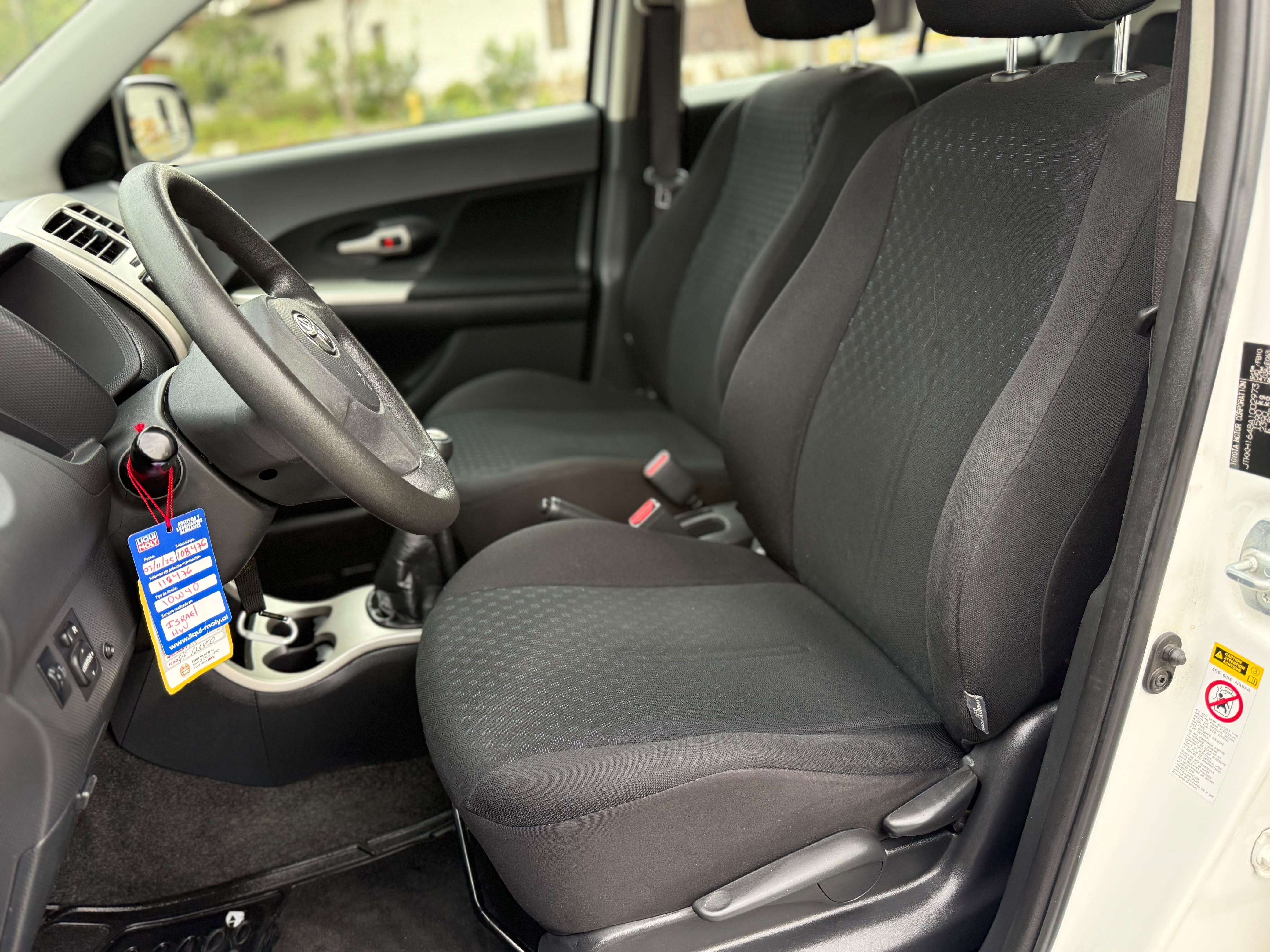 Toyota Urban — foto 15 de 17