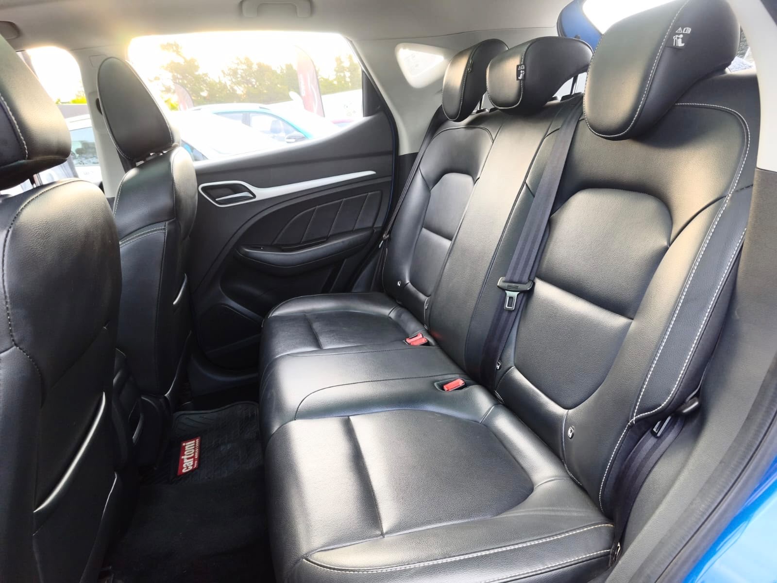 MG Zs — foto 17 de 17