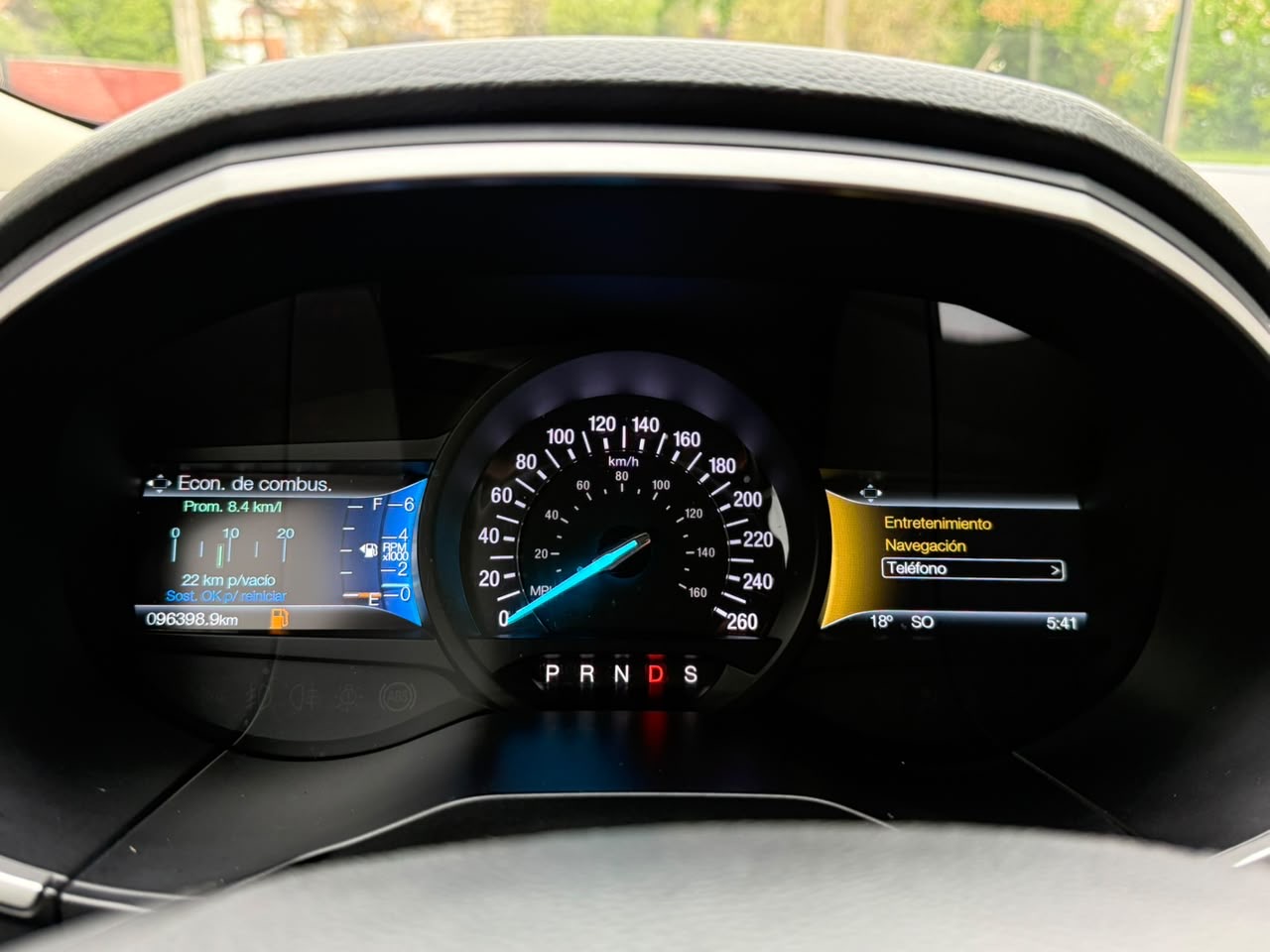 Ford Edge — foto 17 de 20
