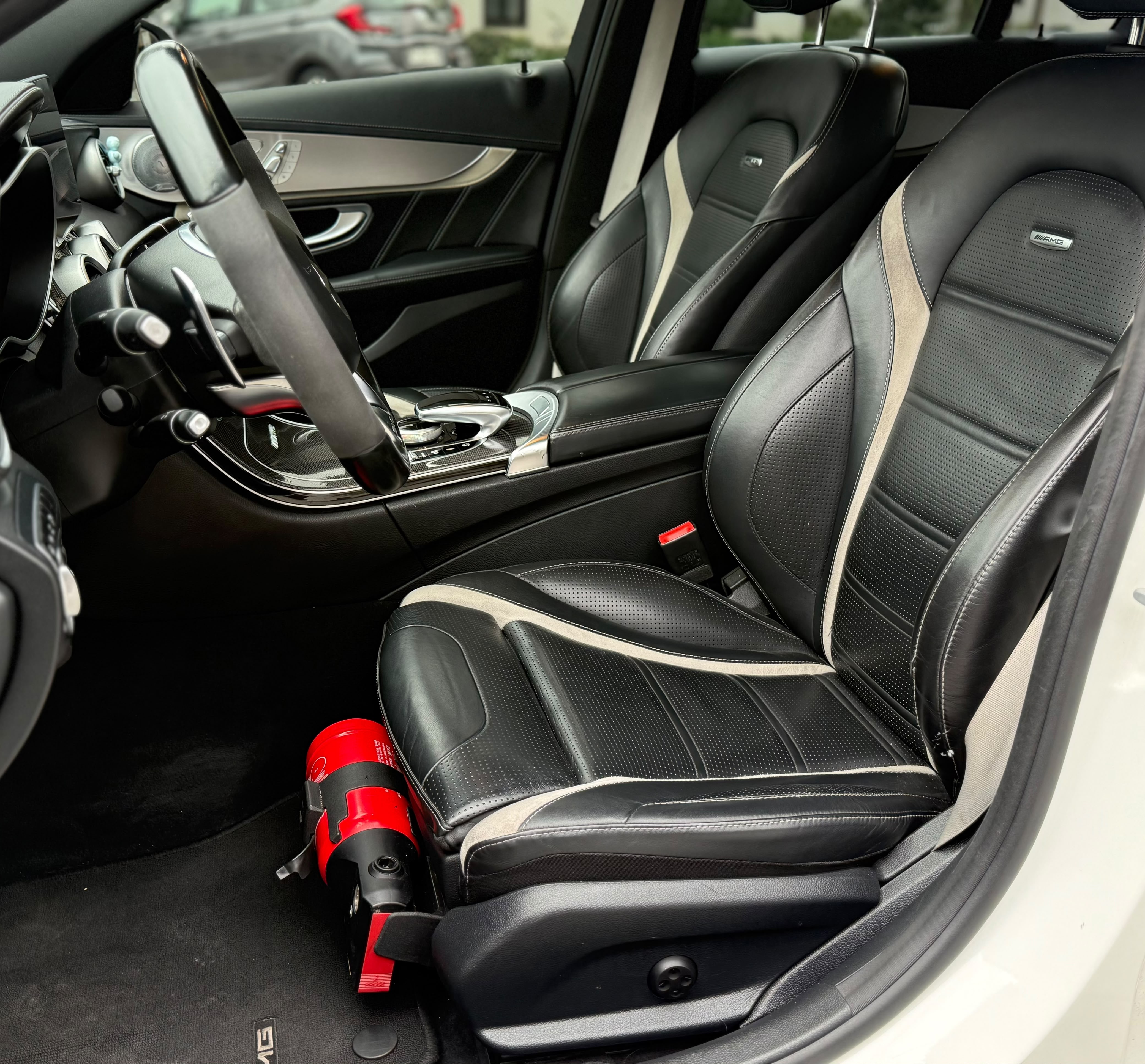 Mercedes-Benz C63 S — foto 19 de 20