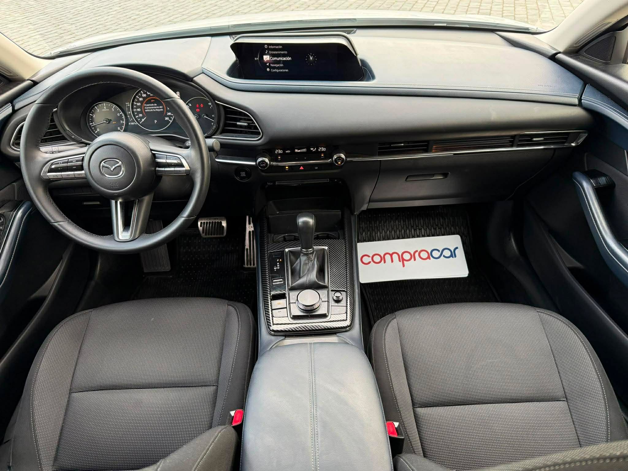 Mazda CX-30 — foto 14 de 20