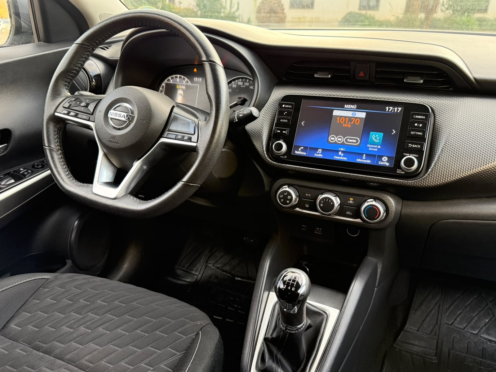 Nissan Kicks — foto 15 de 20