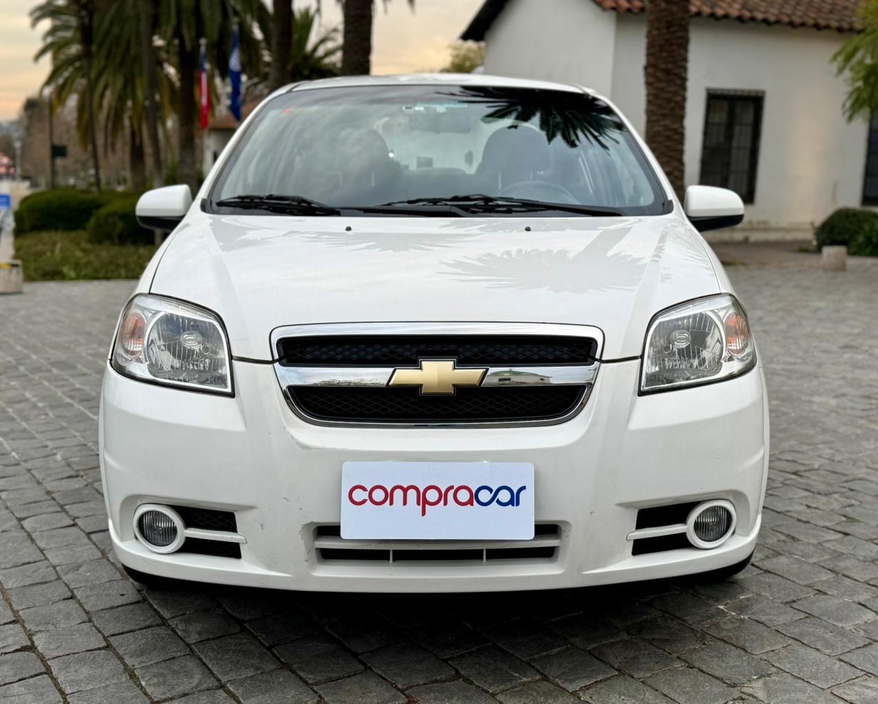 Chevrolet Aveo — foto 7 de 20