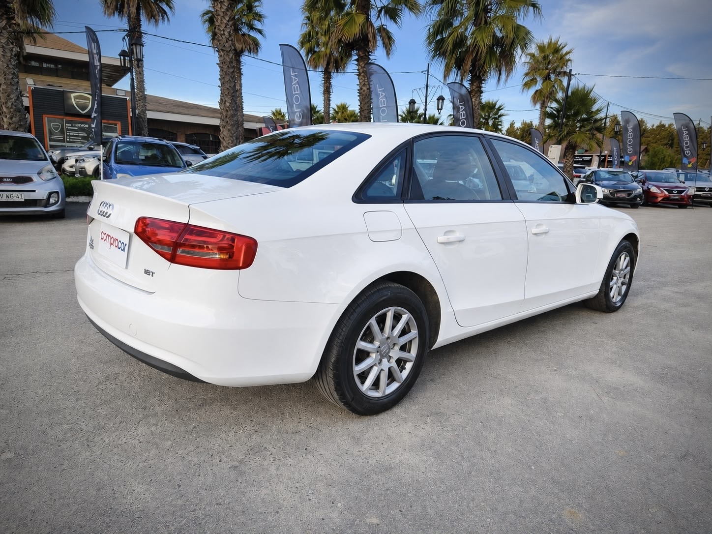 Audi A4 — foto 3 de 16