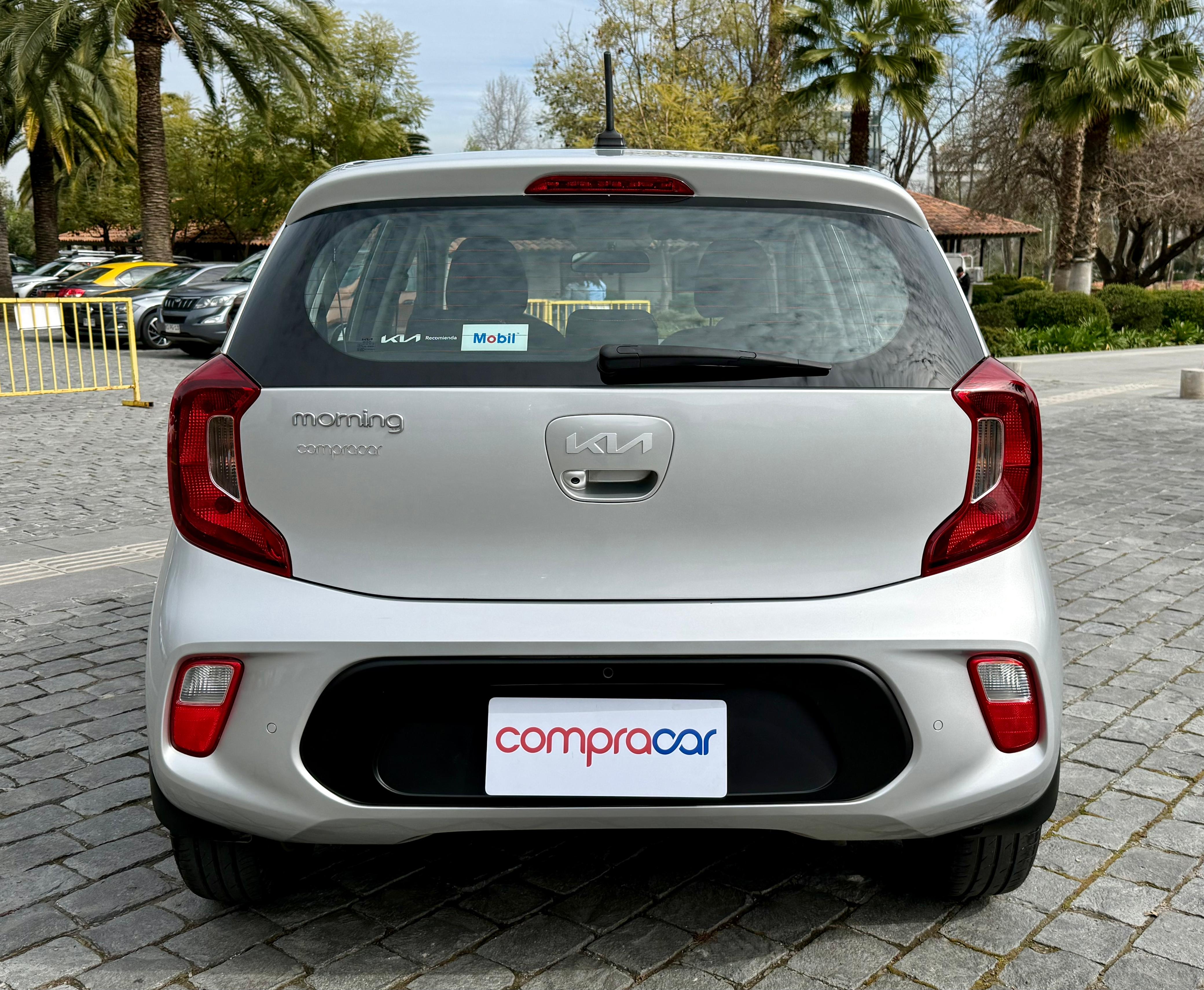 KIA Morning — foto 11 de 20