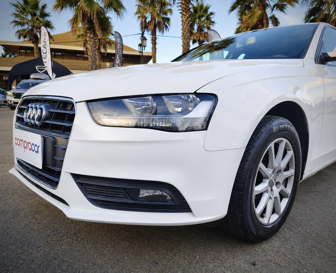 Audi A4 — foto 7 de 16