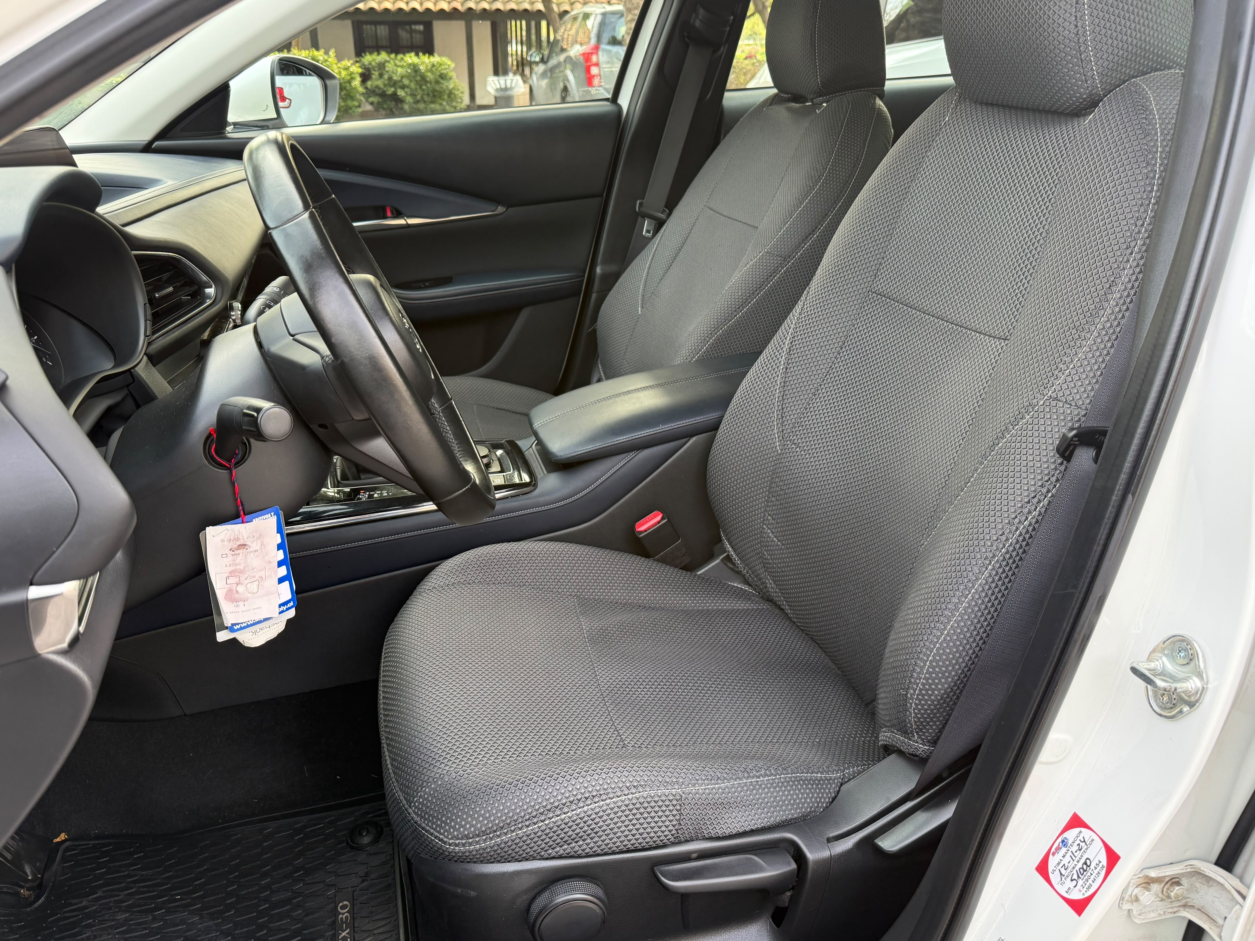 Mazda CX-30 — foto 18 de 20