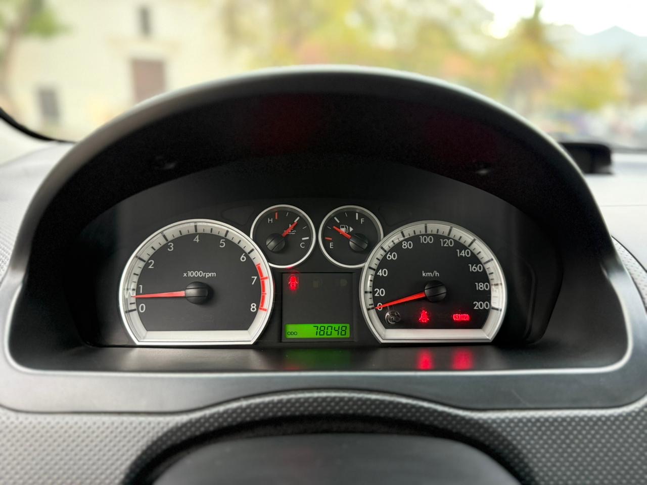 Chevrolet Aveo — foto 14 de 20