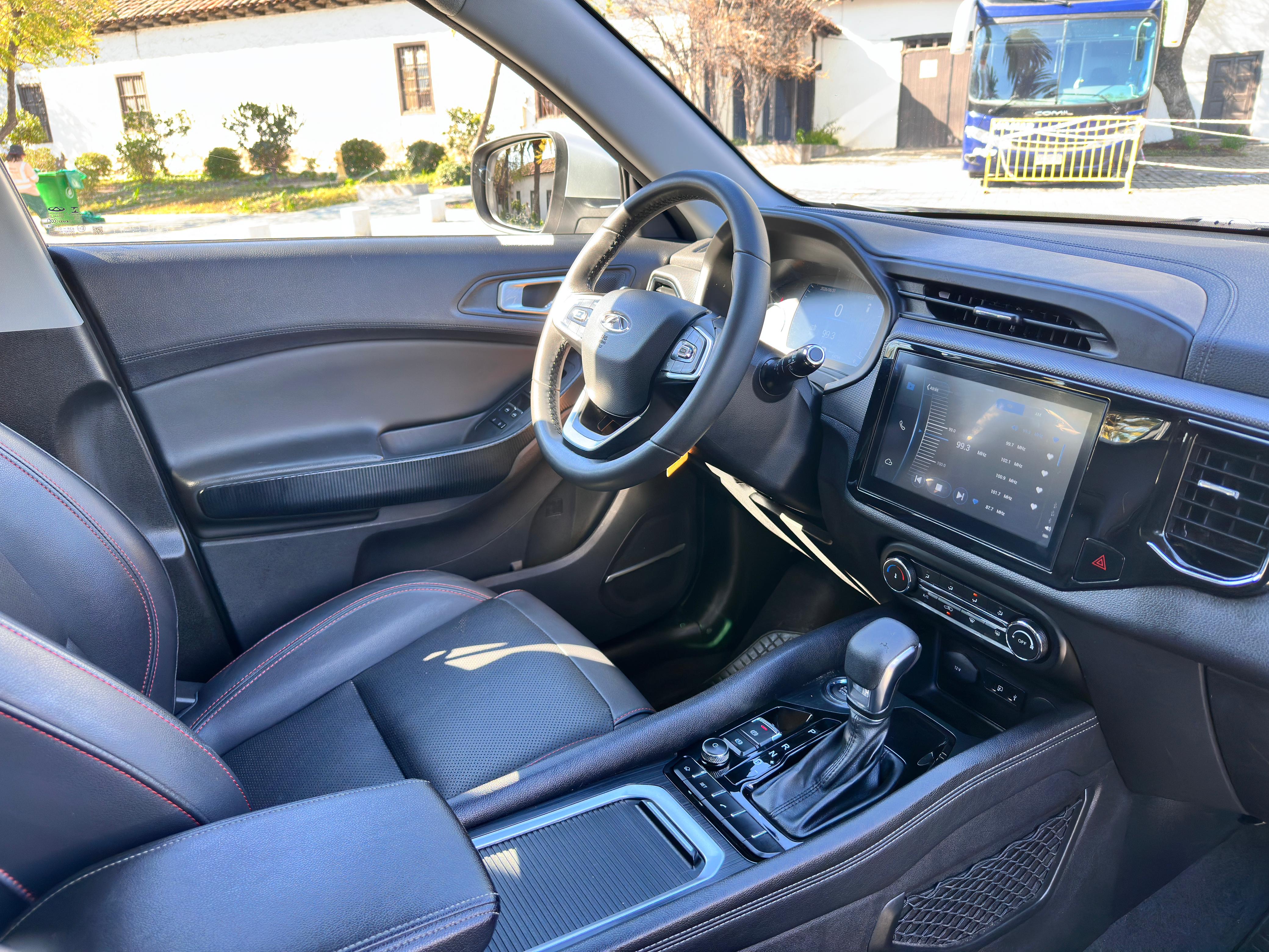 Chery Tiggo 3 — foto 16 de 20