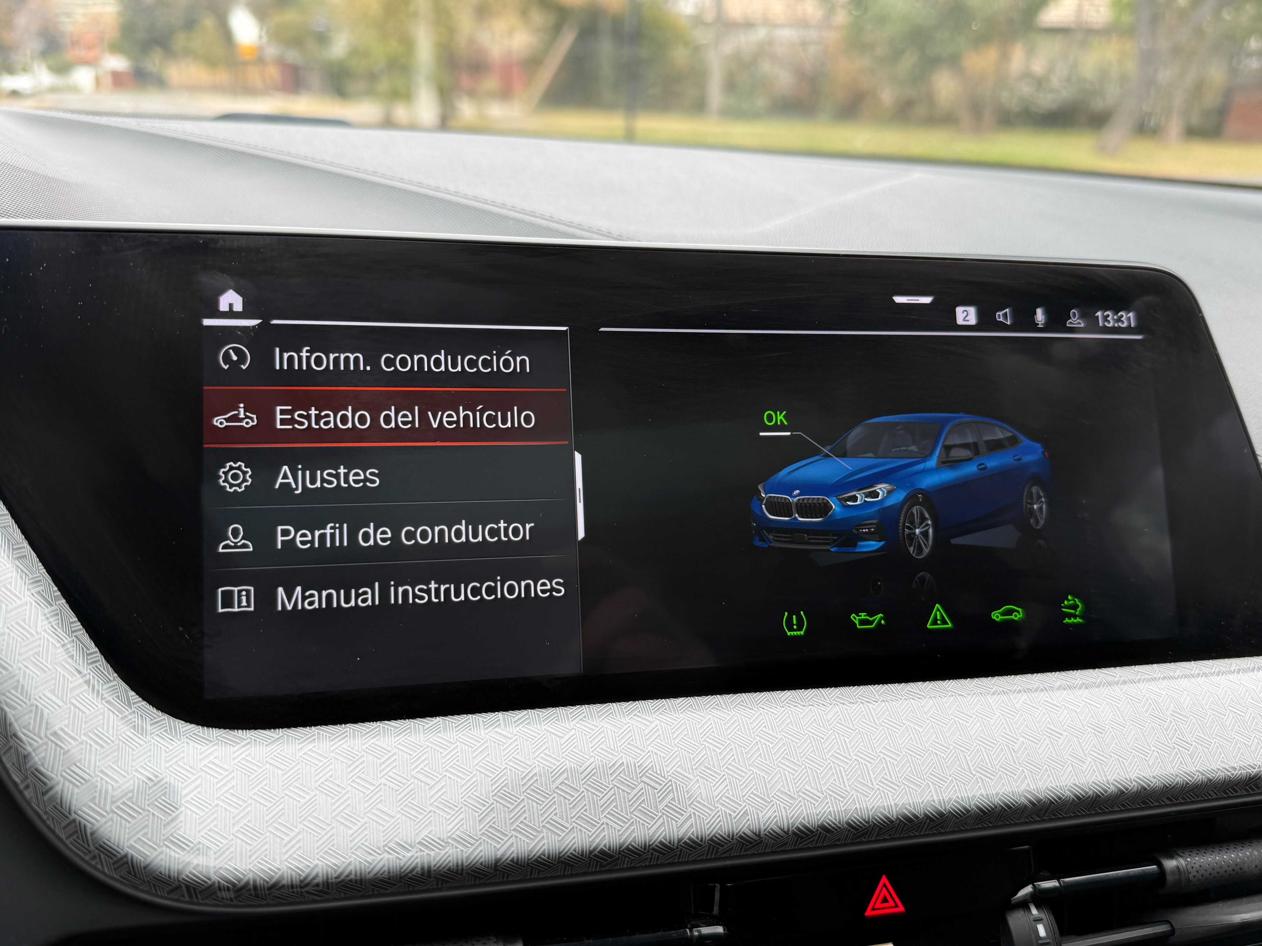BMW 220 D — foto 12 de 20