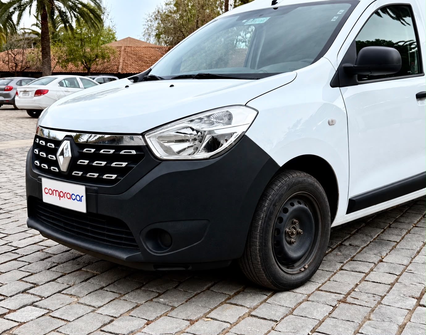 Renault Dokker — foto 7 de 15