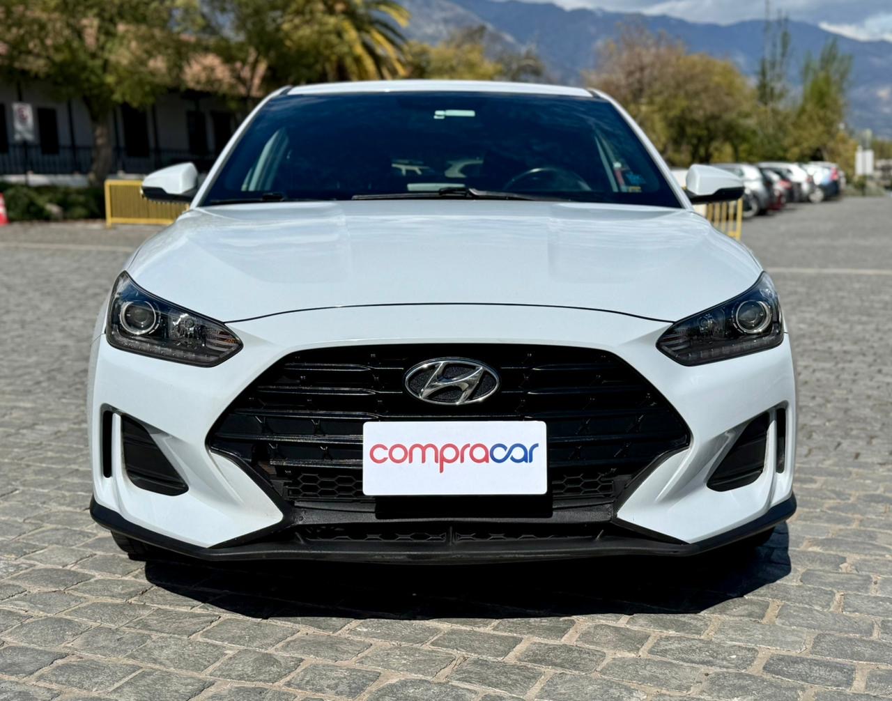 Hyundai Veloster — foto 7 de 13