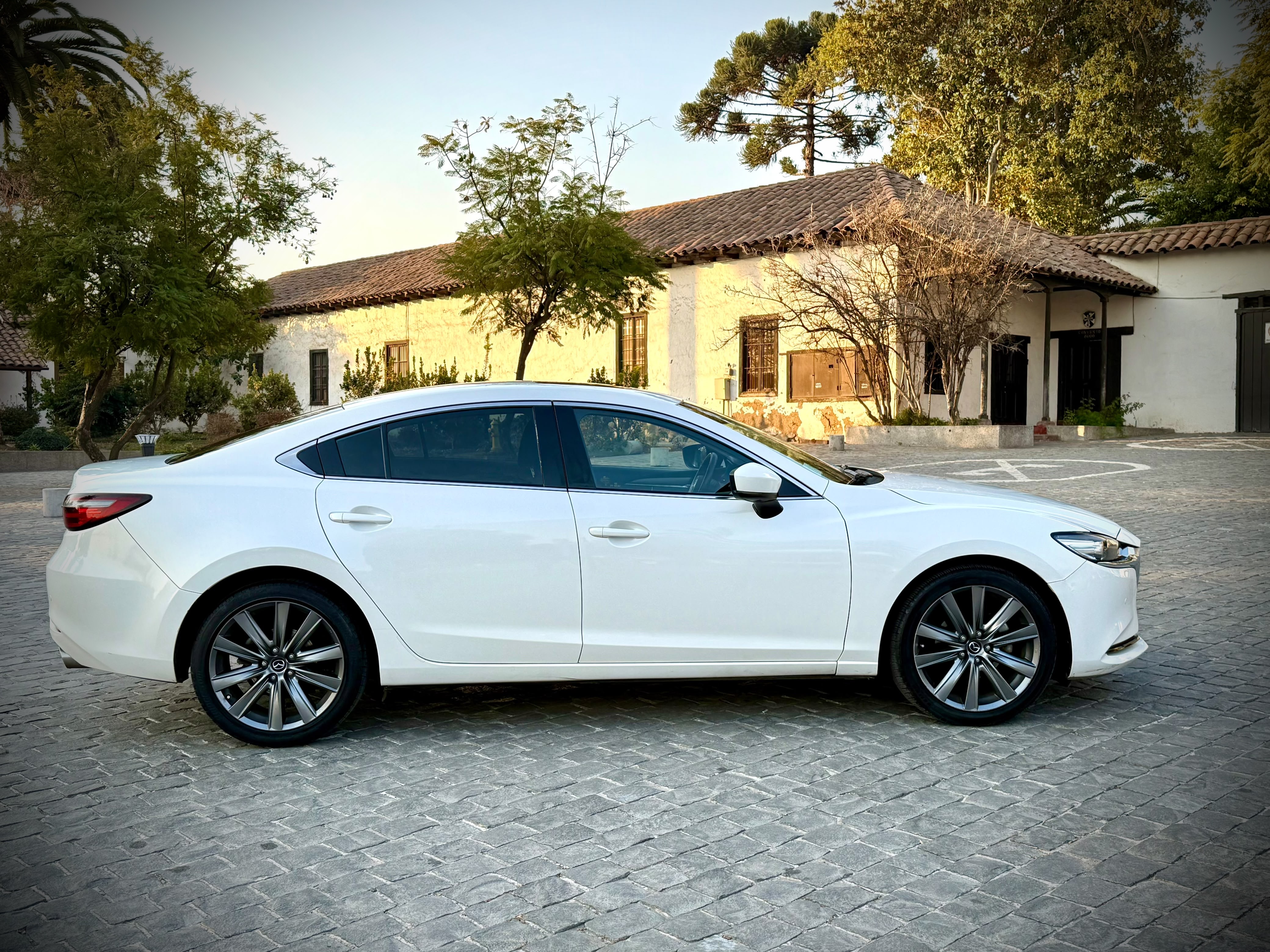 Mazda Mazda6 — foto 6 de 19