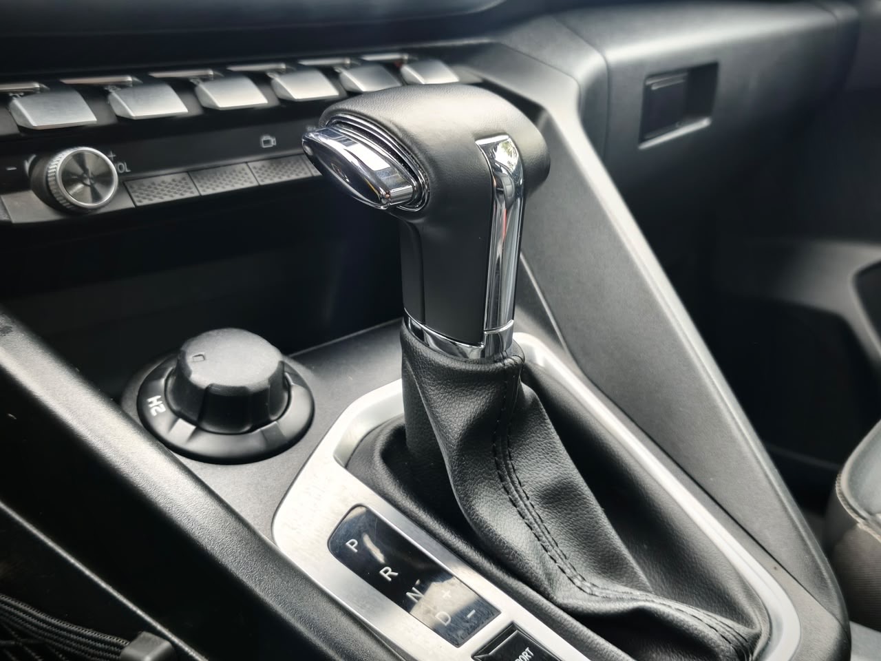 Peugeot Landtrek Hdi — foto 12 de 17