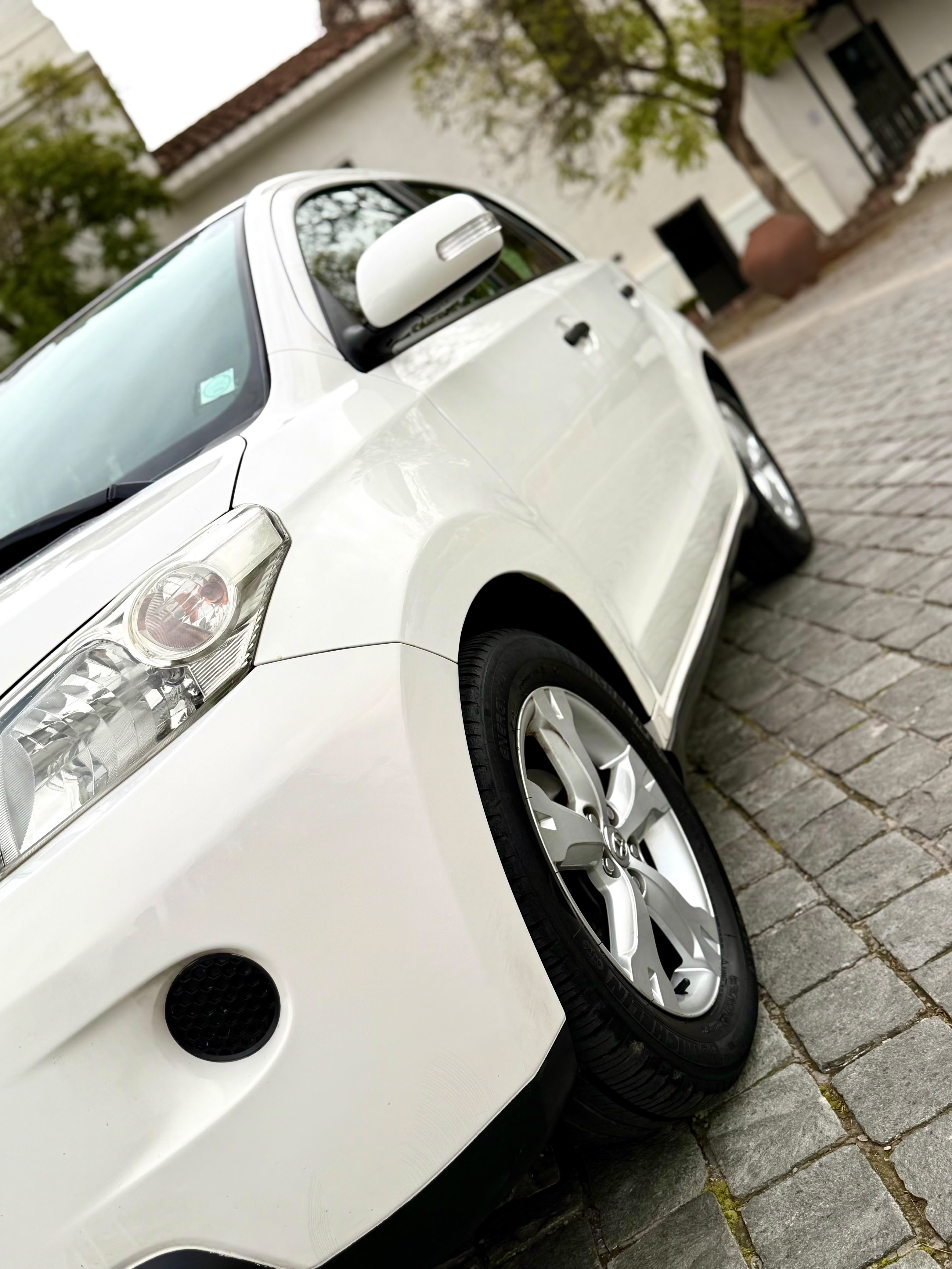 Toyota Urban — foto 9 de 17