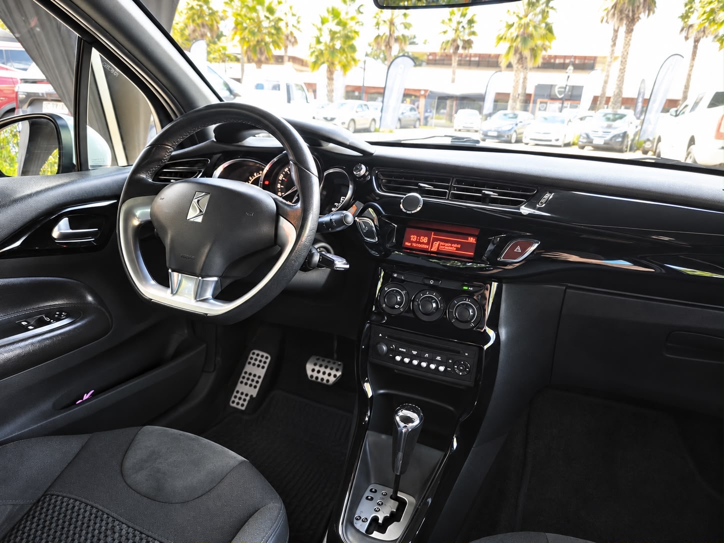 Citroën DS3 — foto 10 de 15