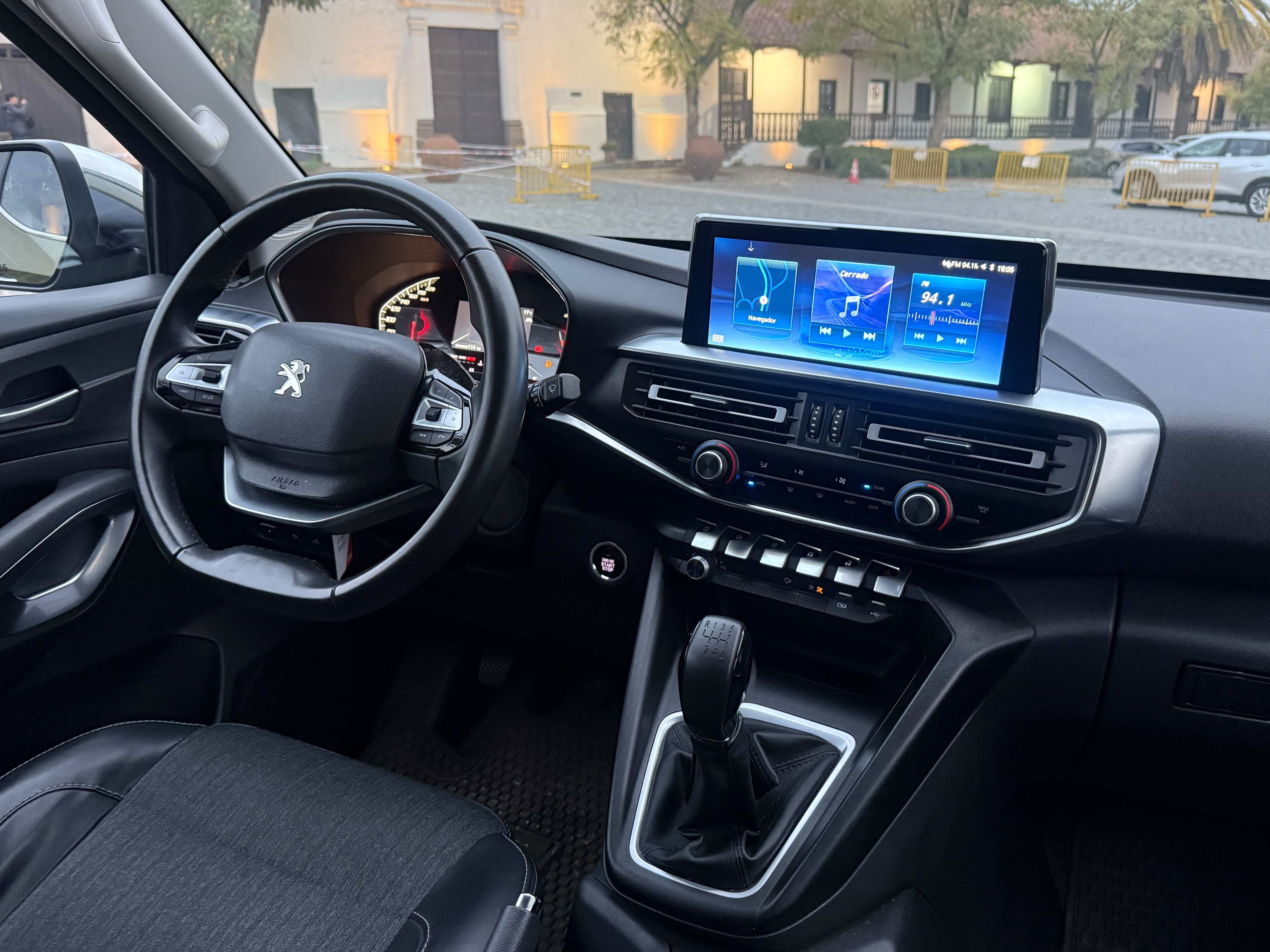 Peugeot Landtrek Hdi — foto 16 de 20