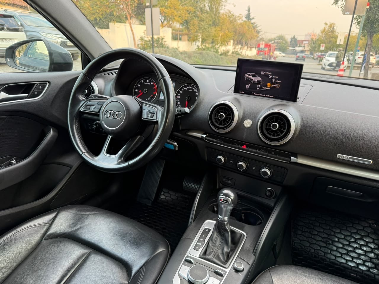 Audi A3 — foto 21 de 23
