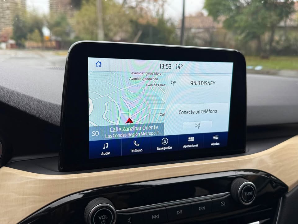 Ford Escape — foto 14 de 20