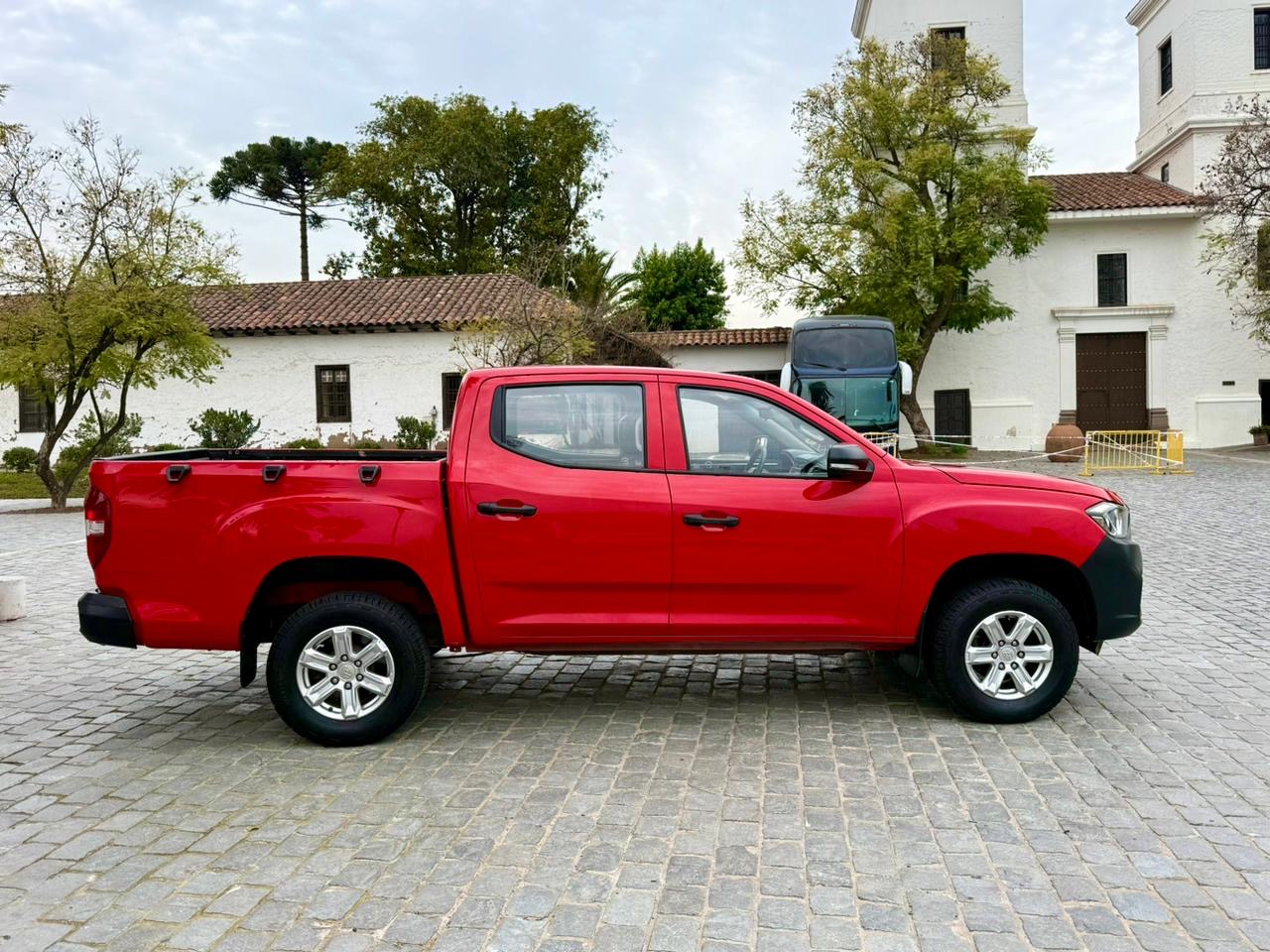 Maxus T60 — foto 6 de 20