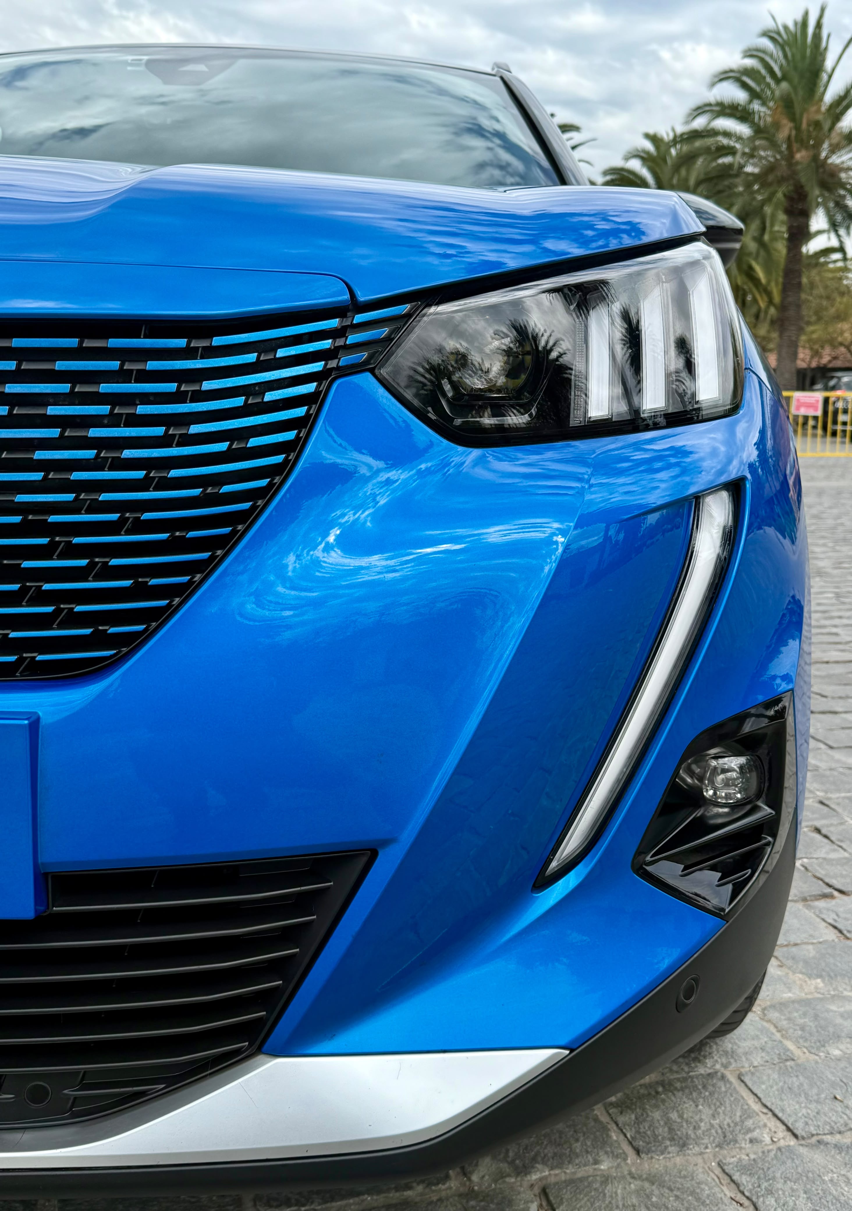 Peugeot 2008 — foto 9 de 20
