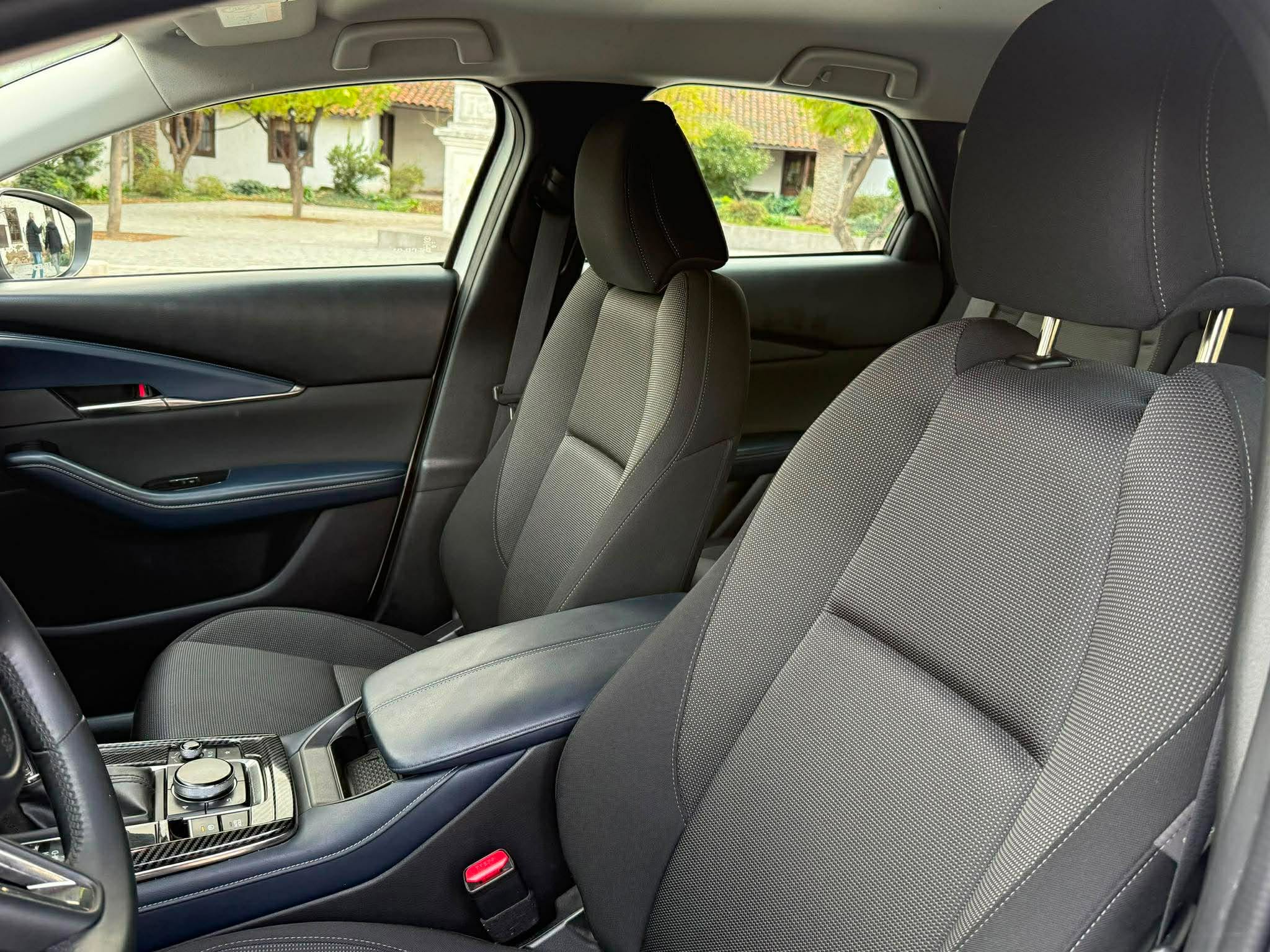 Mazda CX-30 — foto 19 de 20