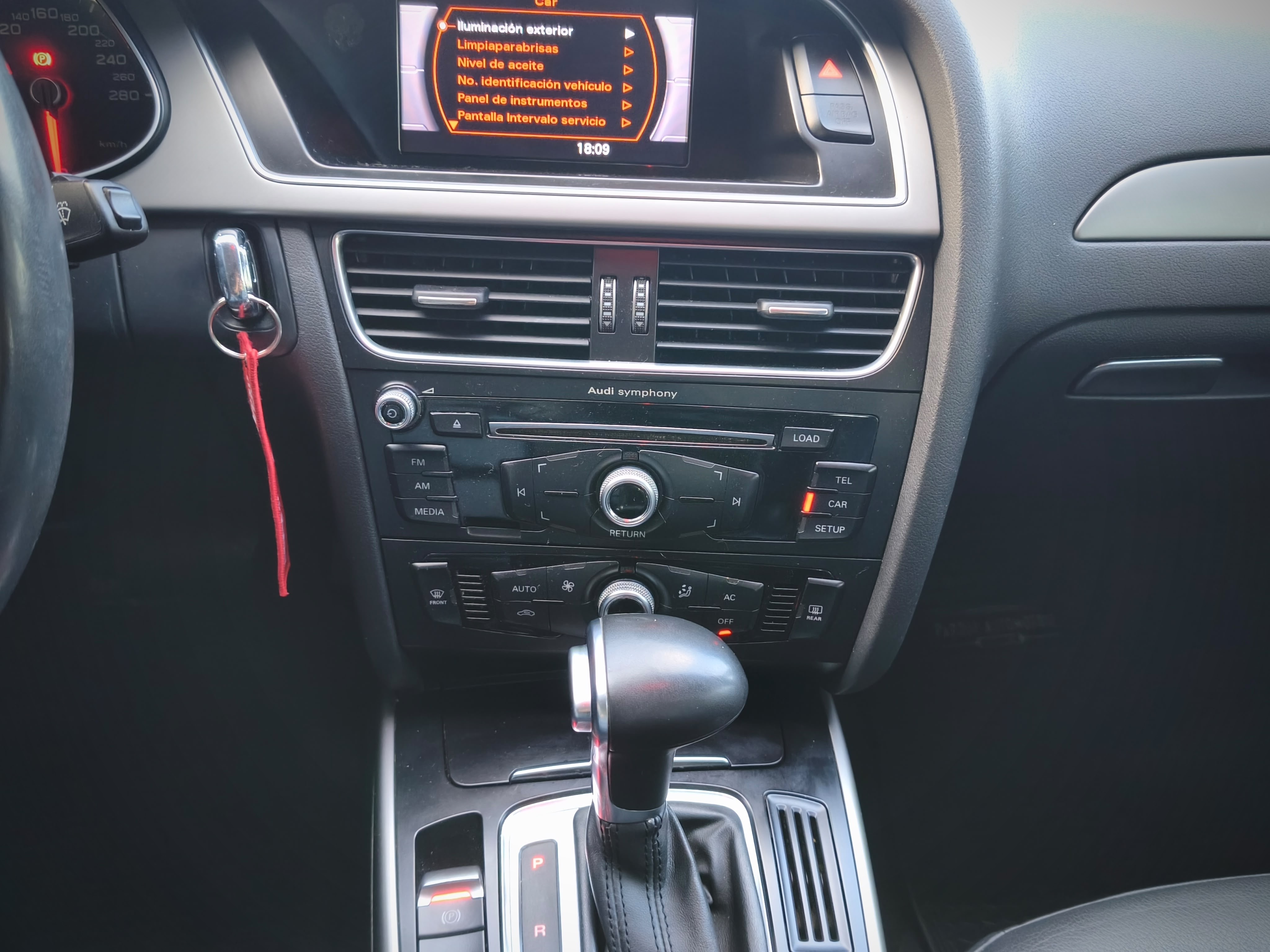 Audi A4 — foto 11 de 16