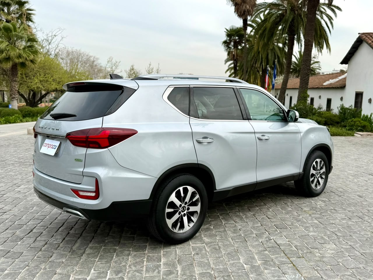 SsangYong Rexton New — foto 6 de 20