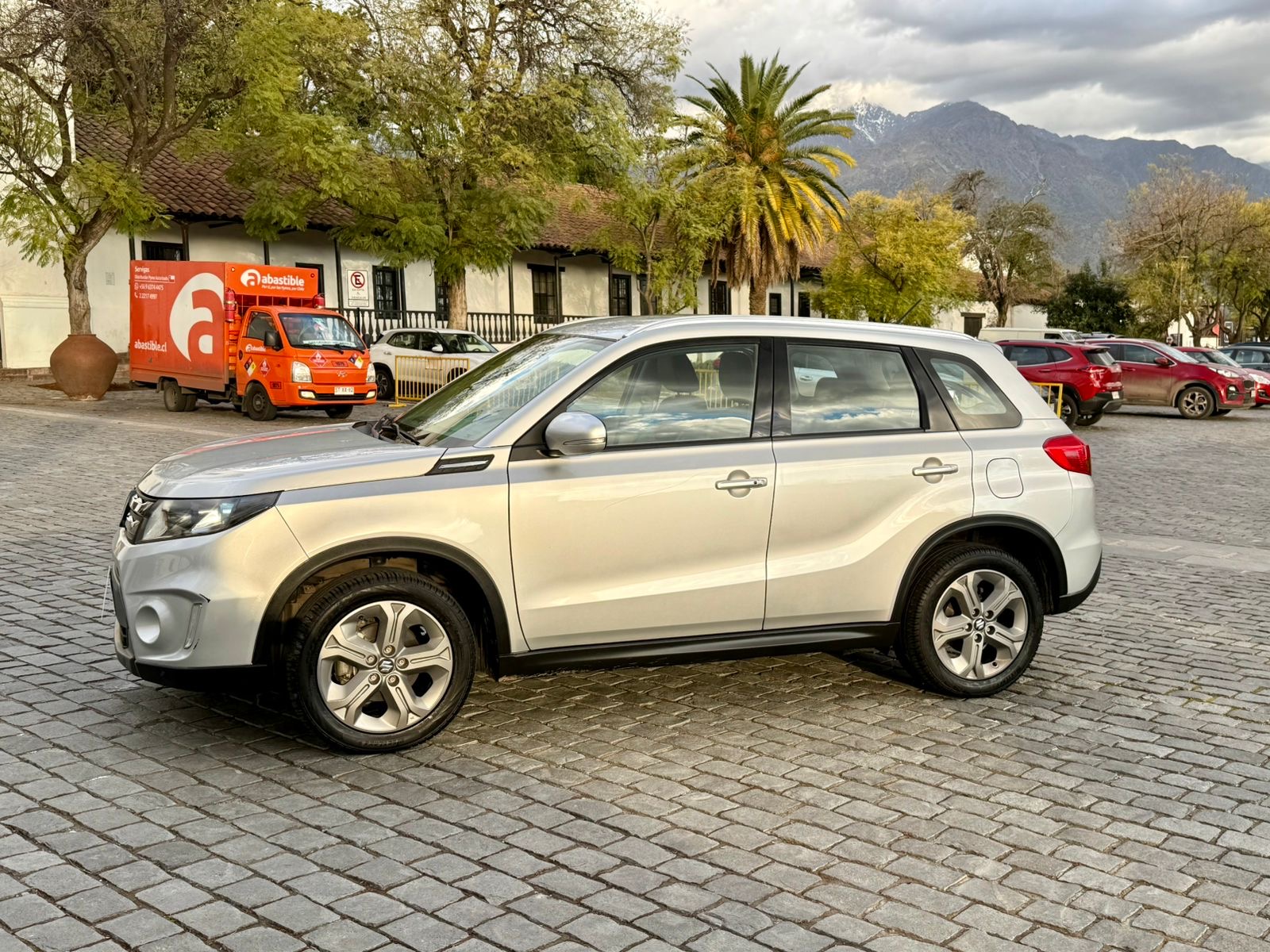 Suzuki Vitara — foto 5 de 24