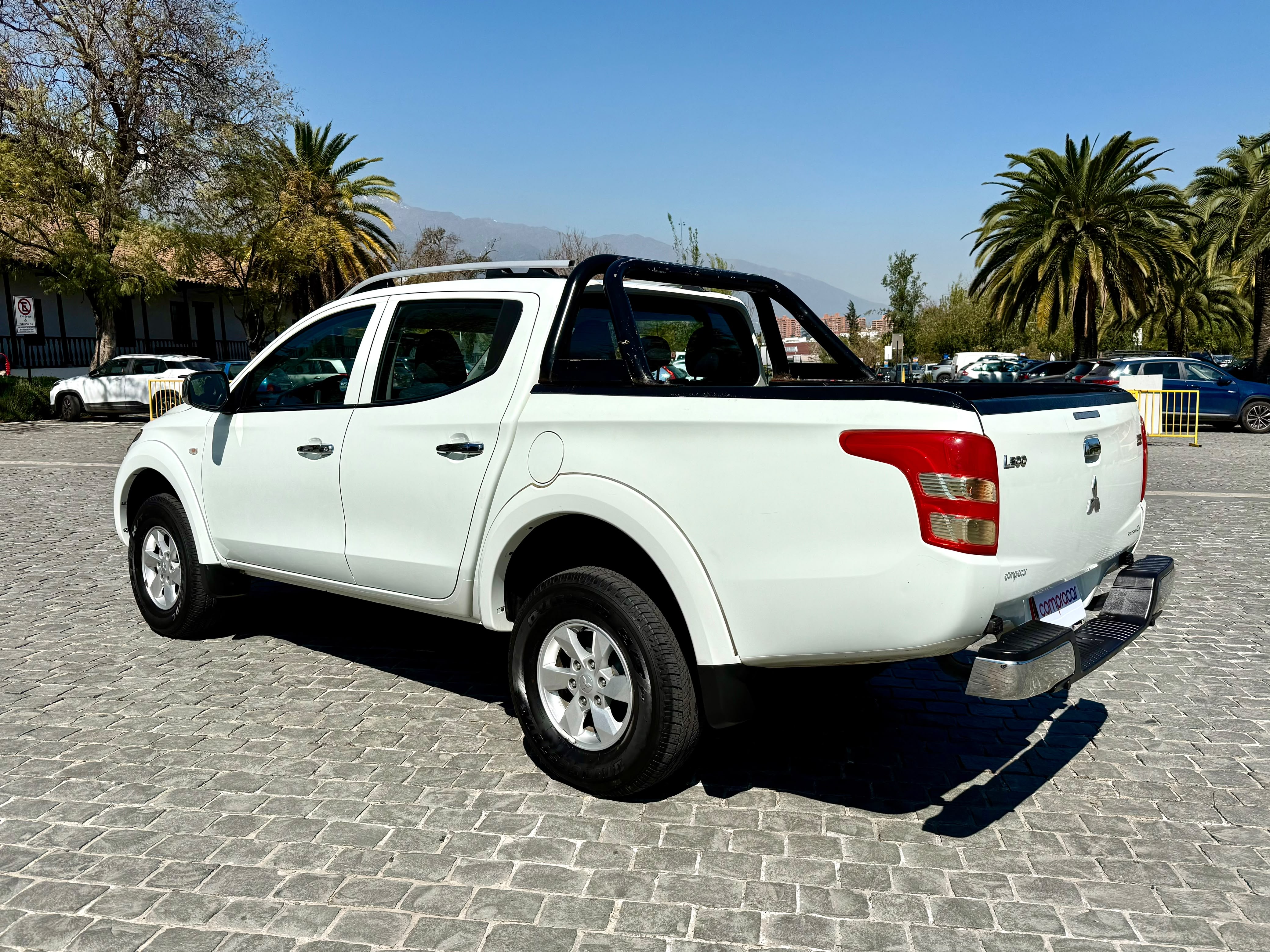 Mitsubishi L200 — foto 4 de 15