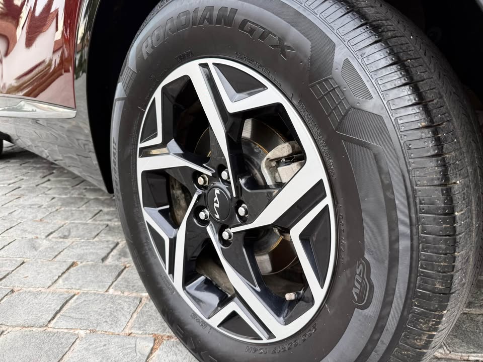 KIA Sportage — foto 10 de 19