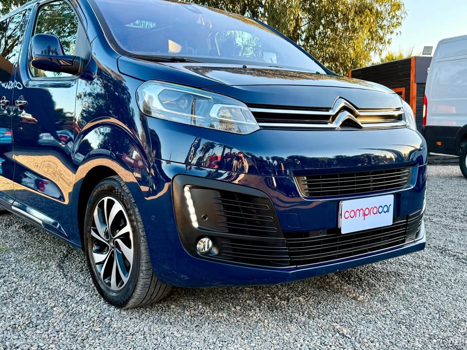 Citroën Spacetourer — foto 8 de 20