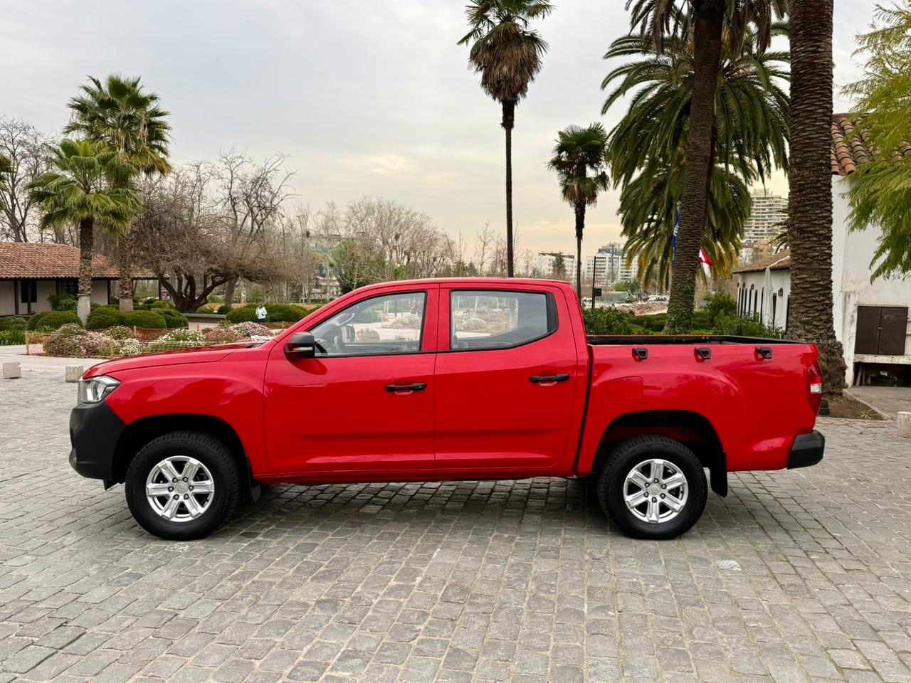 Maxus T60 — foto 5 de 20