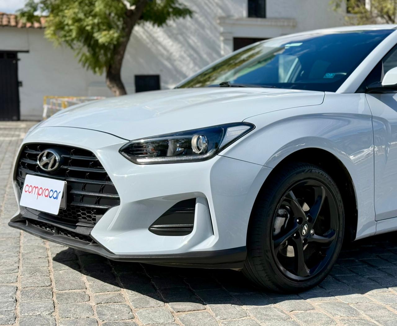 Hyundai Veloster — foto 5 de 13