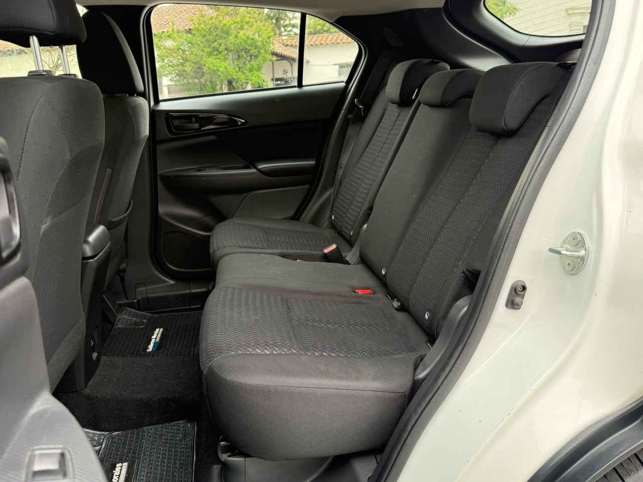 Mitsubishi Eclipse Cross — foto 20 de 20