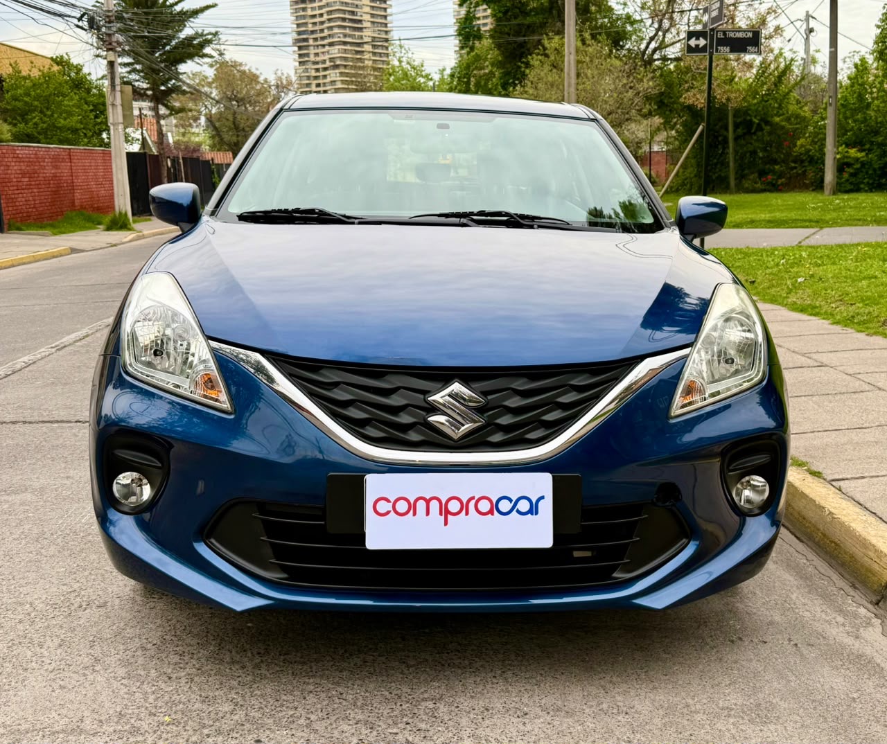Suzuki Baleno — foto 7 de 20