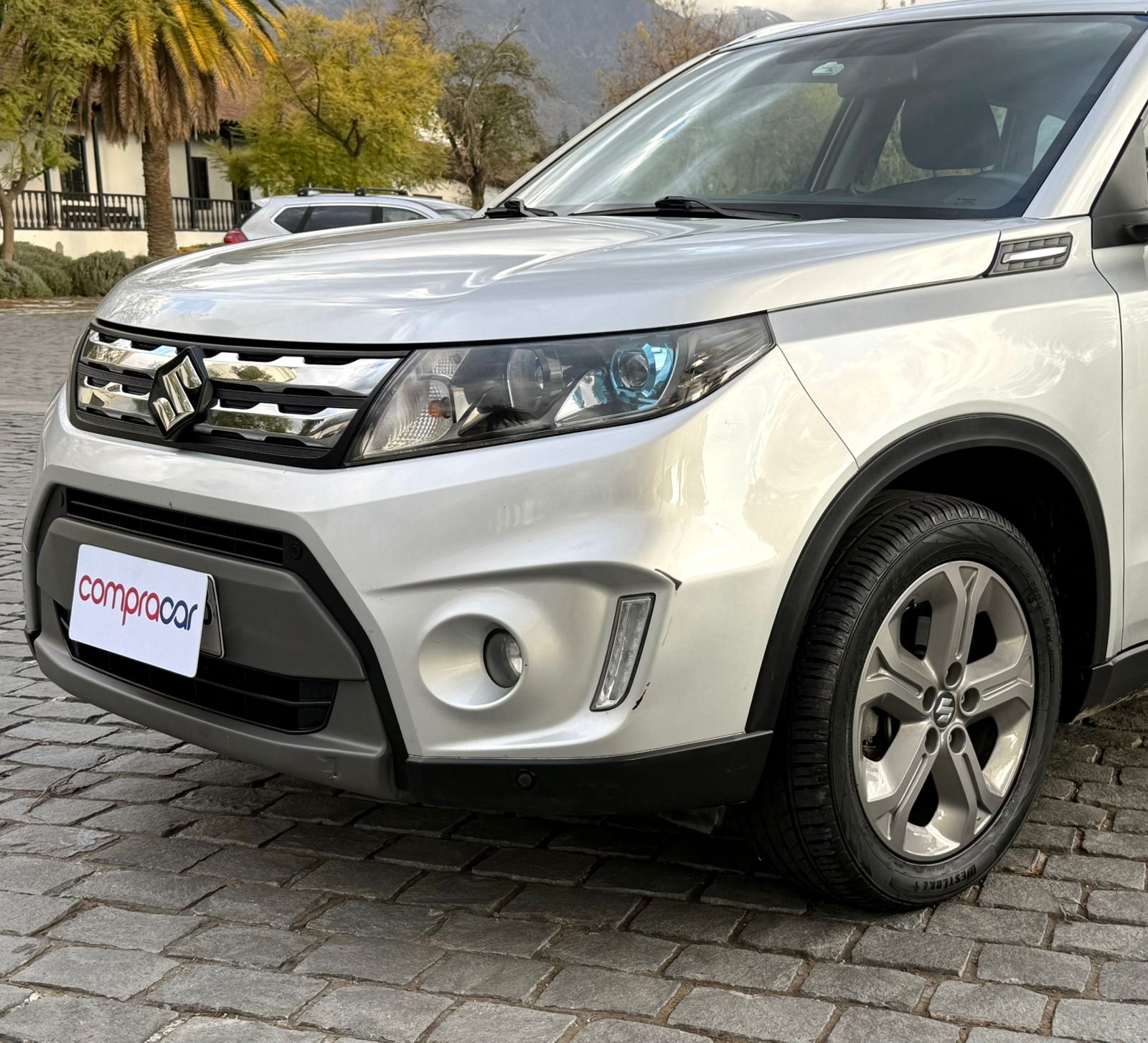 Suzuki Vitara — foto 7 de 24