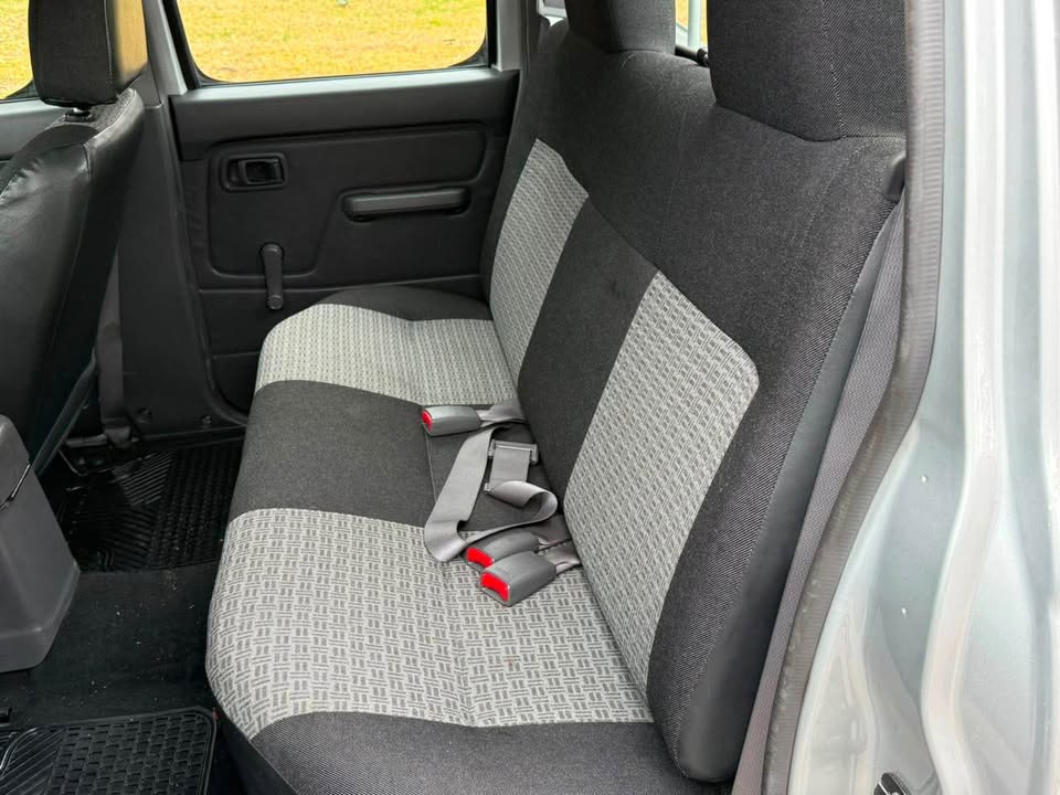 Nissan Terrano — foto 20 de 20