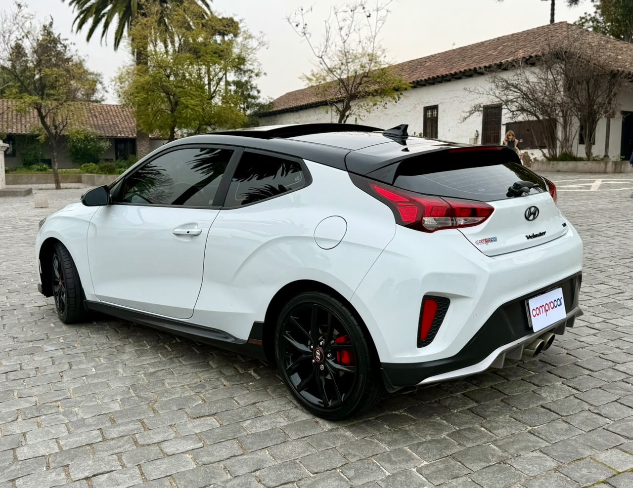 Hyundai Veloster — foto 4 de 21