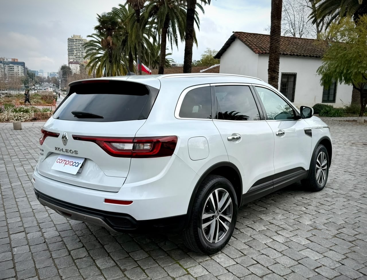 Renault Koleos — foto 3 de 18
