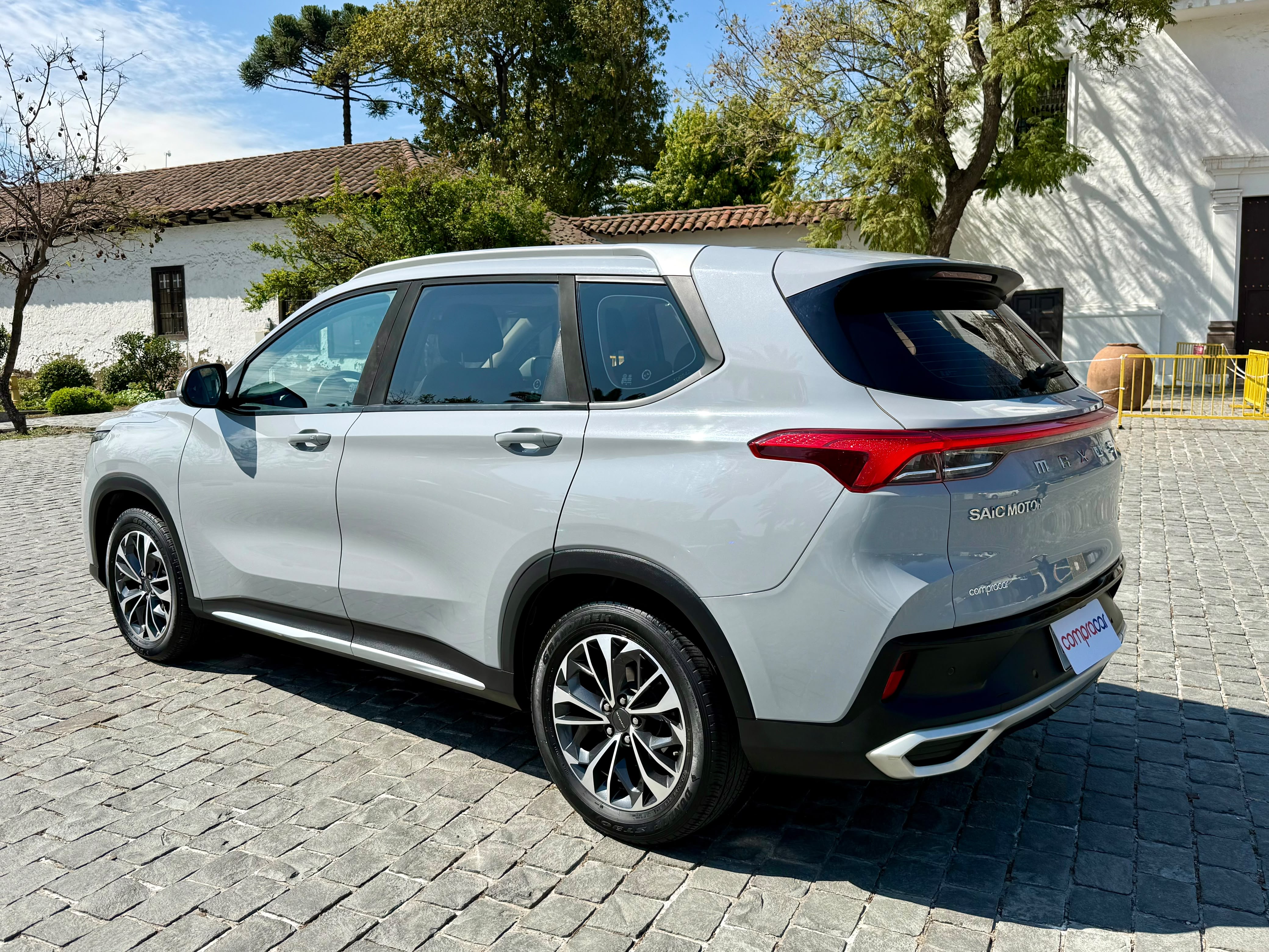 Maxus D60 — foto 4 de 20